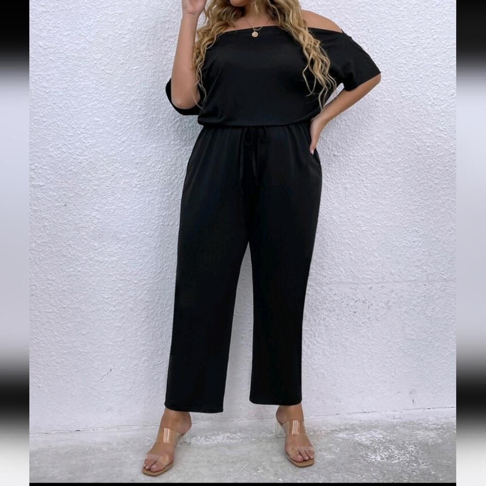 Pre-loved SHEIN Black Off-Shoulder Jumpsuit